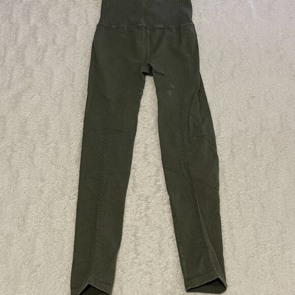 ✨Free People good karma spandex yoga pants - small - Picture 1 of 2